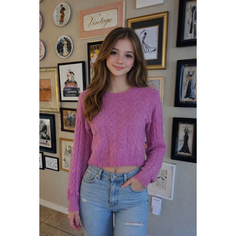 Design History Girls Pink Cable‎ Knit Cropped Distressed Sweater Size L